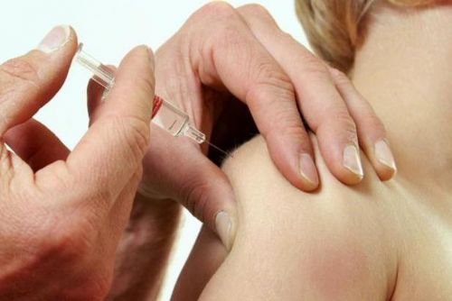 Foto: ÚS: Ministerstvo zdravotnictví může nařizovat očkování dětí