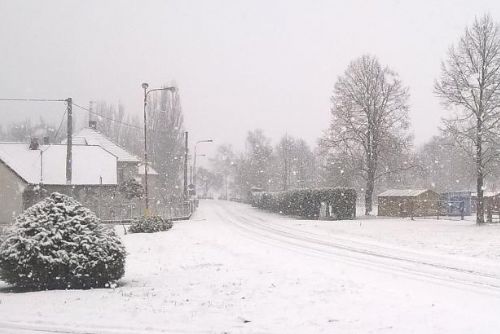 Foto: V Čechách napadne až 20 cm sněhu, varuje ČHMÚ