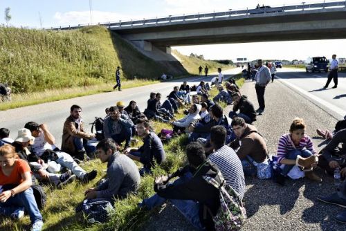 Foto: Vyhostíme až 80 tisíc migrantů, oznámilo Švédsko