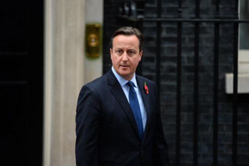 Foto: Z čísla 10 na Hrad: David Cameron přilétá za Sobotkou a Zemanem