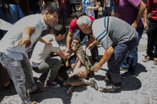 Foto: Za masakrem v tureckém kulturním centru stál zřejmě Islámský stát