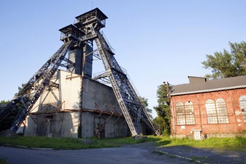 Foto: Zloději kovů očesali historický těžní stroj. Opravit půjde jen částečně
