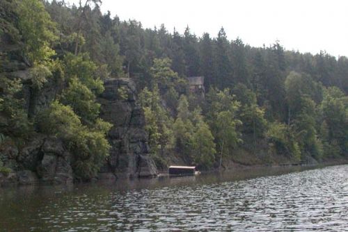 Foto: Roční monitoring vody v přehradě Hracholusky končí