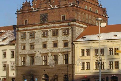 Foto: Plzeňští radní odsouhlasili návrh rozpočtu na rok 2016, zabývat se jím budou zastupitelé  