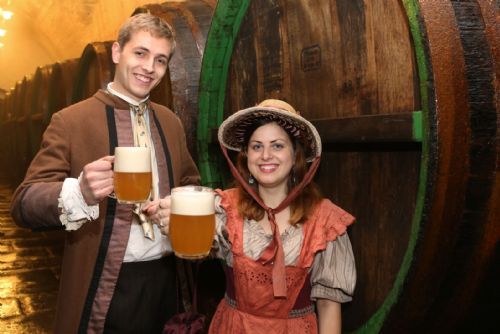 Foto: Plzeňský pivovar ožije Pilsner Festem. První říjnový víkend zahrají Čechomor, Chinaski i Bára Poláková 