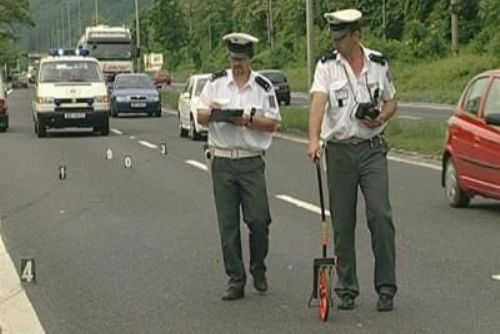 Foto: Policisté obsadili silnice na Klatovsku