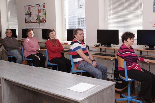 Foto: Centrální obvod Plzně otevírá další oblíbené počítačové kurzy pro seniory