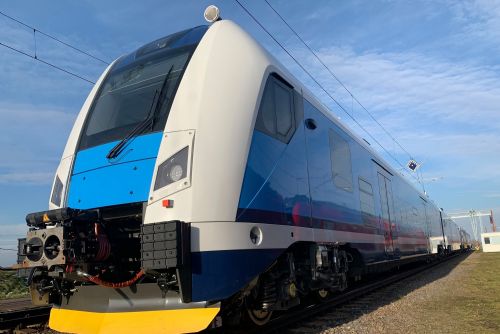 Foto: Z Plzně budou jezdit nové vlaky směrem na Klatovy, Beroun a Karlovy Vary