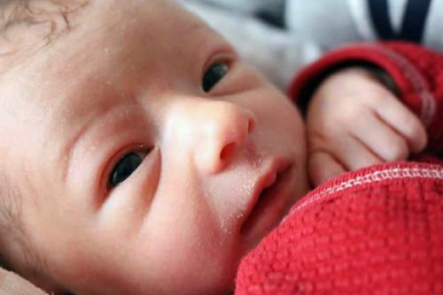 Foto: V žádné domácnosti, kam se má narodit miminko, nesmí chybět nosní odsávačka