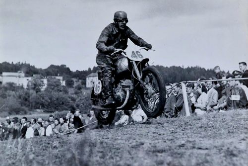 Foto: Vzpomínka na stříbrskou motokrosovou legendu: Vladimír Kalič Houška