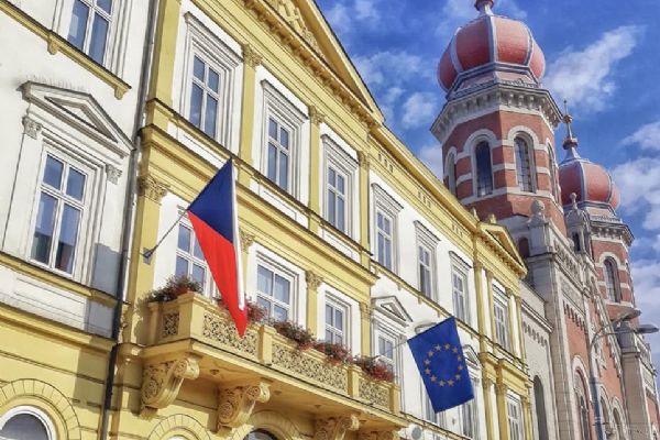 Přeložení zastávky „CAN Skvrňanská“ (směr centrum) pro linku 2A