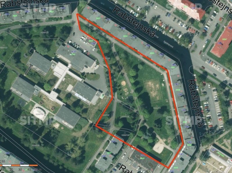 Jednička chystá revitalizaci několika vnitrobloků na Lochotíně