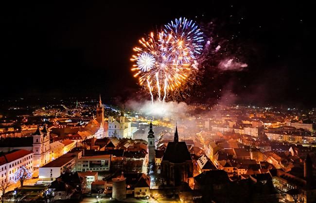 Novoroční ohňostroj v Klatovech bude, jen se přesune na Erbenovo náměstí