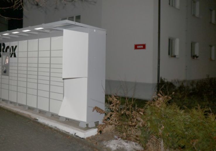 Vypáčil 2 schránky Alzaboxu, v jedné nebylo nic, v druhé taky nic, dopaden za 20 minut