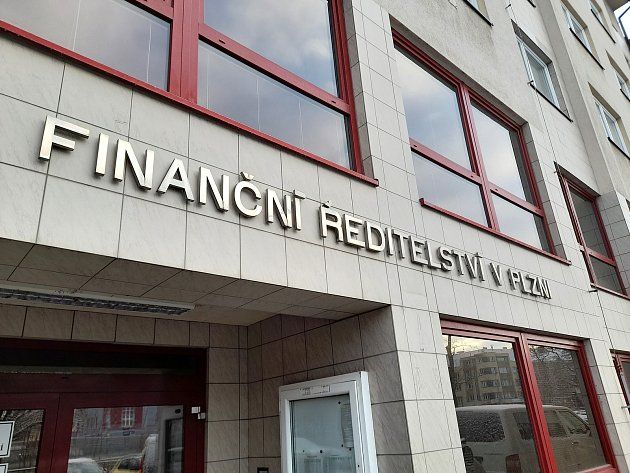 S přiznáním k dani z nemovitostí máte čas do 2. února, FÚ pořádá výjezdy