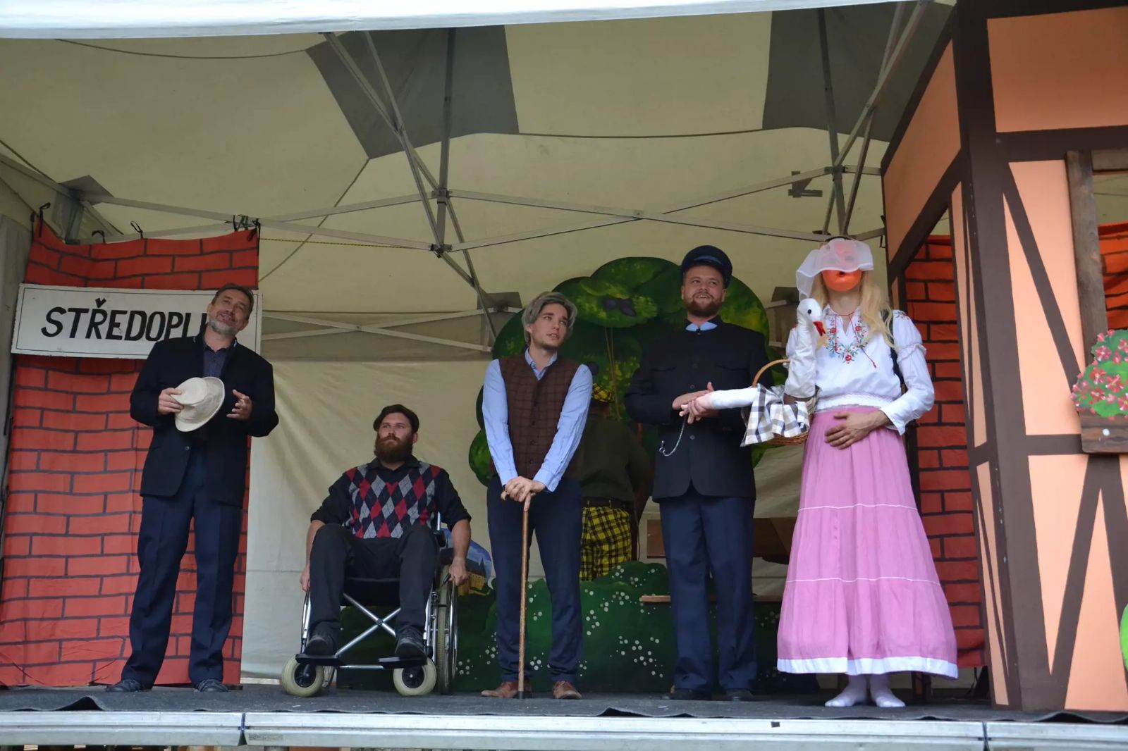 Staňkovští ochotníci zahrají Švestku pro zámek Čečovice