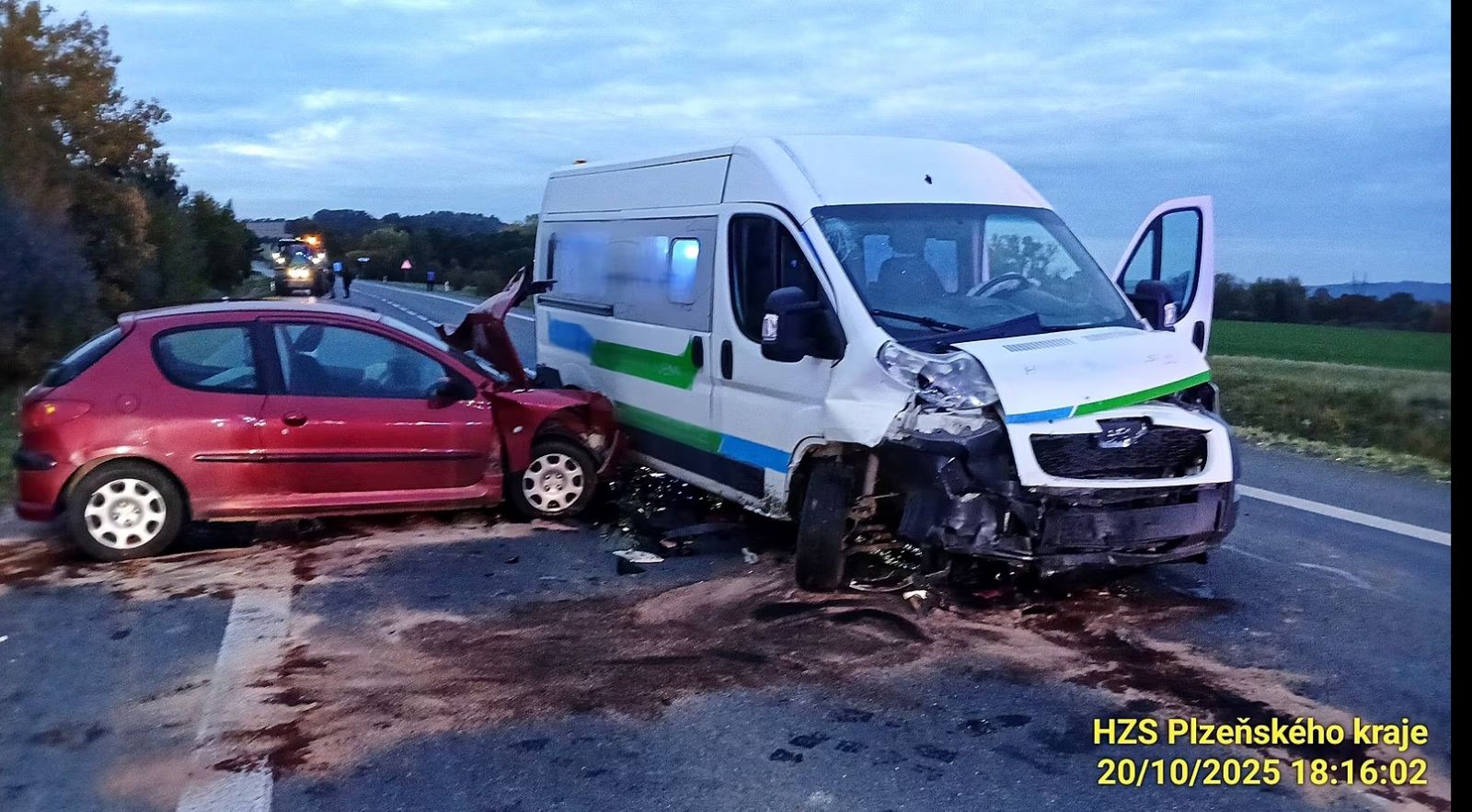 Opilá řidička způsobila čelní srážku, zemřela osmiletá dívka