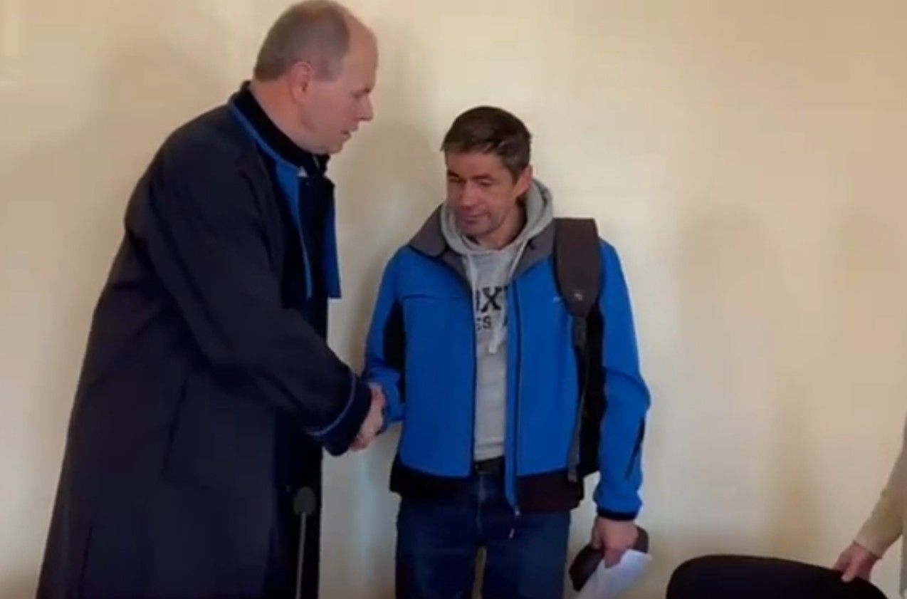 Opilý cizinec zkoušel na Klatovsku uplatit hlídku