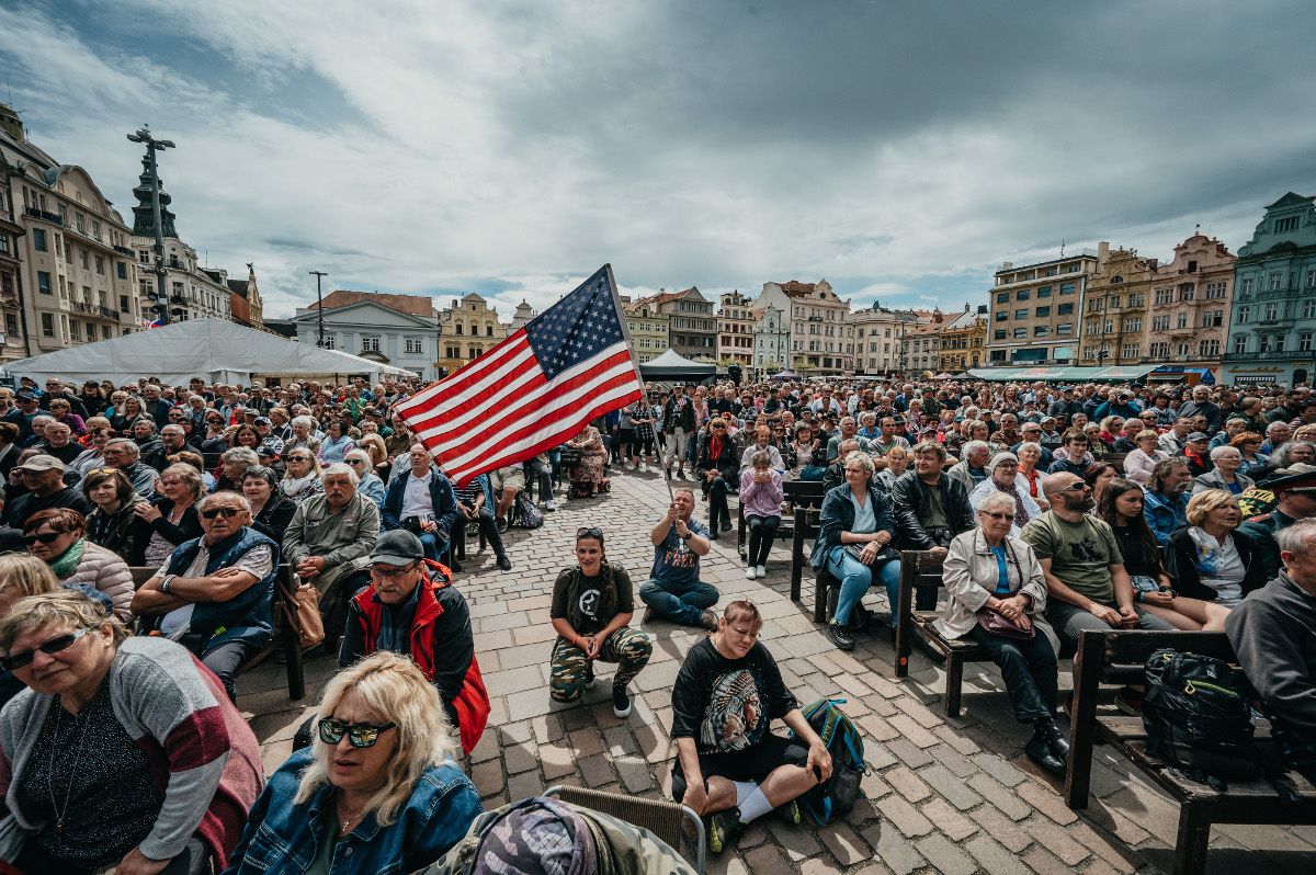 Slavnosti svobody se kvůli rekonstrukci náměstí přesunou k Plaze