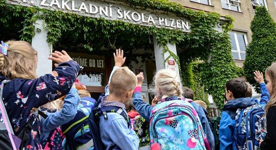 Plzeň investuje investuje do bilingvní výuky na ZŠ
