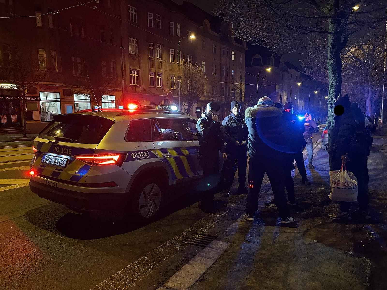 Víkendová noční razie v Plzni prověřila 580 osob a 94 vozidel