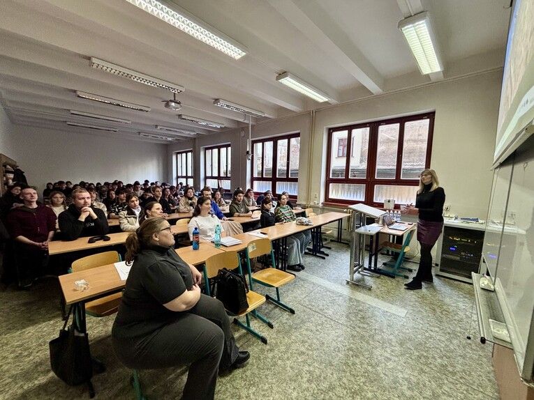 Studenti filozofie spojují teorii s bysnysem