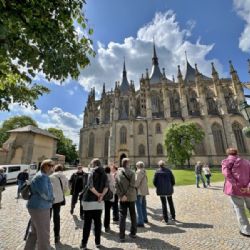 Čtvrt století zájezdů pro seniory