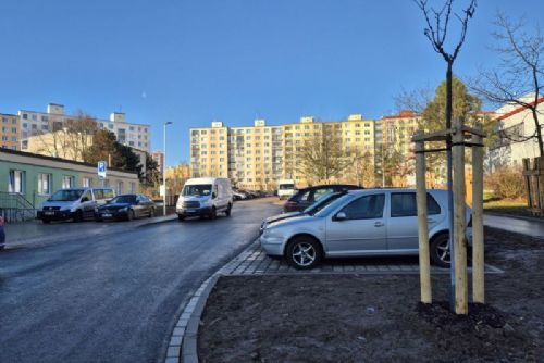 obrázek:Vnitroblok ve Žlutické má za sebou revitalizaci