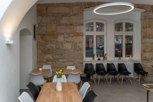 obrázek:Prostor v centru Plzně čeká na svůj příběh