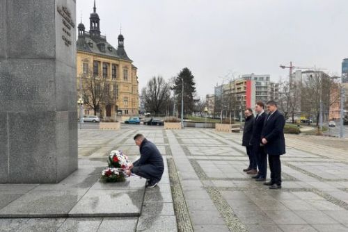 obrázek:Trojka si dnes připomněla dvě smutná výročí