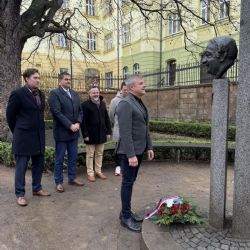 Trojka si připomněla výročí narození Miroslava Horníčka