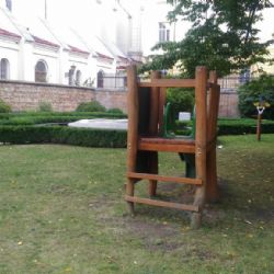 Herní sestava v Puškinově ulici byla demontována a bude nahrazena novou