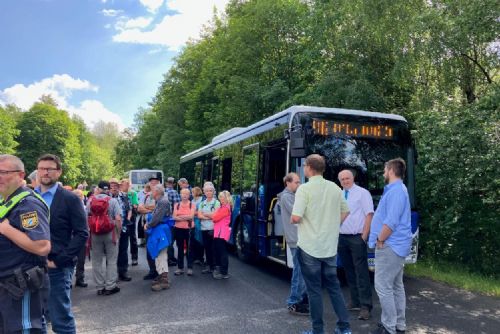 Foto: Jízda k eurovolbám: autobusové linky přispívají k dobrým vztahům v příhraničí 