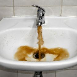 Kraj podpoří dotacemi odstranění havarijních stavů v obcích