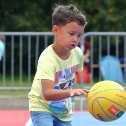 Na Sportmanii už zavítaly tisícovky lidí, autogramy rozdají Dostál se Šloufem i Mäki