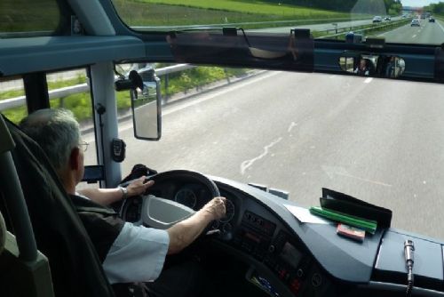 Foto: V Plzeňském kraji roste zájem o přeshraniční autobusy do Bavorska