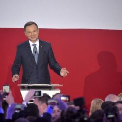 Komorowski přiznal porážku, polským prezidentem je Andrzej Duda