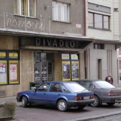 Průzkum vyzněl pro divadlo