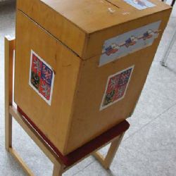 Lidé z Mirošova chtějí referendum k radaru