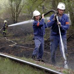 Požár skládky u Zbiroha likvidovalo sedm hasičských jednotek