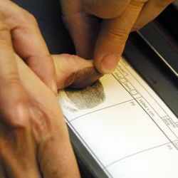 Cestovní pasy s otisky prstů pro děti – změna věkové hranice  