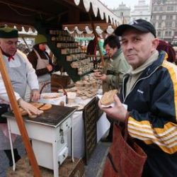 Dnes na náměstí Republiky začínají Valentýnské trhy
