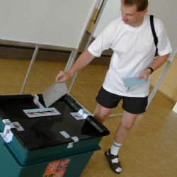 Budou se losovat senátní volební čísla