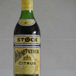 Ukradl dvě lahve alkoholu a tři čokoládová vajíčka