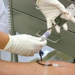 Pojďte darovat krev, zve do čtvrtka plzeňské rádio