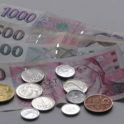 Plzeňský barman přišel o kasírku s osmnácti tisíci