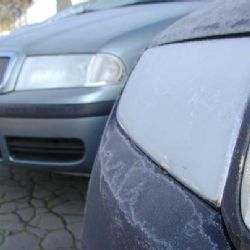 V Plzni na parkovišti se porvali muži