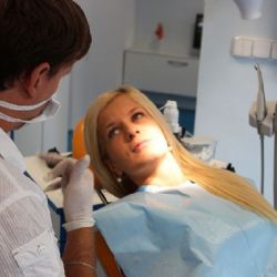 Přípravy finalistek soutěže krásy na galavečer jsou opravdu důkladné