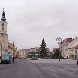 Rvačku na rokycanském náměstí šetří policie