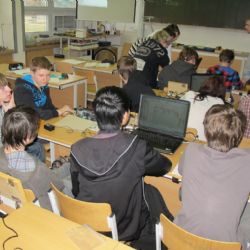 Studenti v Domažlicích mají nově vybavenou laboratoř 